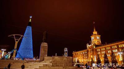 Мэрия Екатеринбурга заключит новый контракт на строительство новогоднего городка