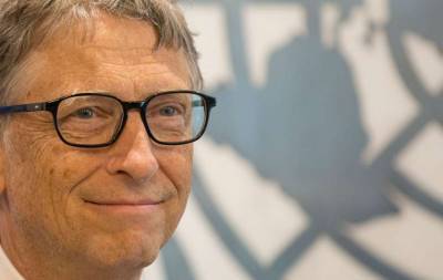 Билл Гейтс сравнил граждан которые отказываются носить маски с нудистами