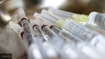 Научный центр "Вектор" работает еще над тремя вакцинами против COVID-19