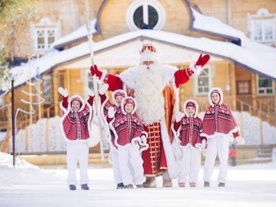 Российский Дед Мороз отмечает свой день рождения