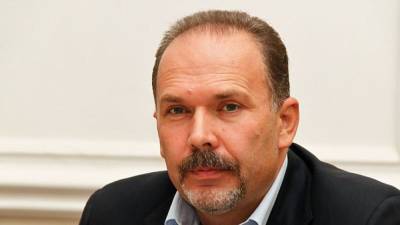 СФ разрешил задержать бывшего министра и губернатора Михаила Меня