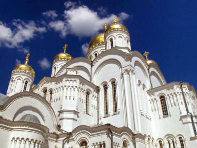 В РПЦ выступили против закрытия храмов, несмотря на рост числа смертей священников