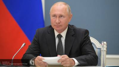 Путин поздравил работников транспортной сферы с профессиональным праздником