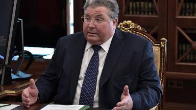 Глава Мордовии подал в отставку, чтобы "дать дорогу молодым"