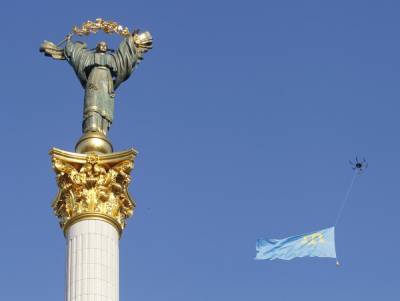 Братья Кличко и Бандера: какие ассоциации Украина вызывает у европейцев