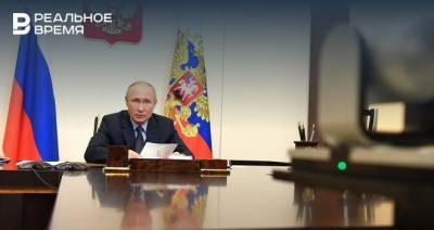 Путин призвал помогать регионам с тяжелой ситуацией с COVID-19