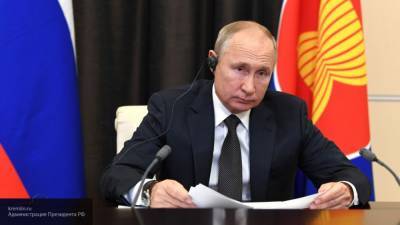 Президент РФ жестко напомнил главе Минздрава о функциях ведомства