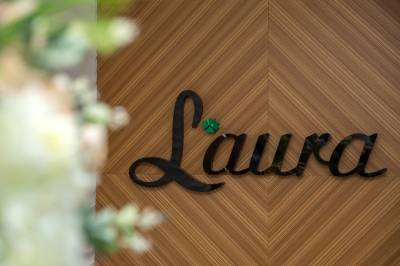 Премиальной химчистке Laura Luxury Laundry исполнилось два года