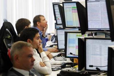 Ставившие на падение российского рынка "физики" терпят убытки