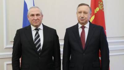 Беглов поздравил с юбилеем подавшего в отставку экс-председателя петербургского избиркома
