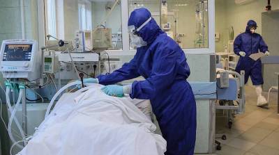 На ИВЛ находятся 5 тыс. больных коронавирусом россиян - глава Минздрава РФ