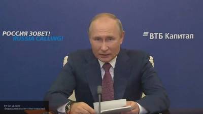Путин заявил о необходимости ввести выплаты для студентов-медиков