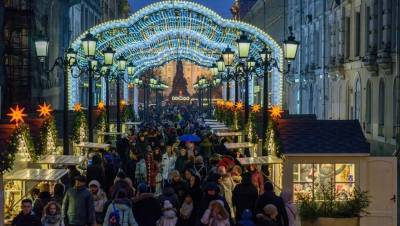 Юбилейная Рождественская ярмарка в Петербурге пройдет без катка и каруселей