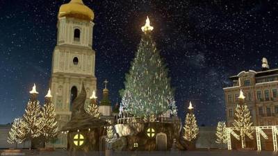 Новый год: главная елка Киева будет искусственной