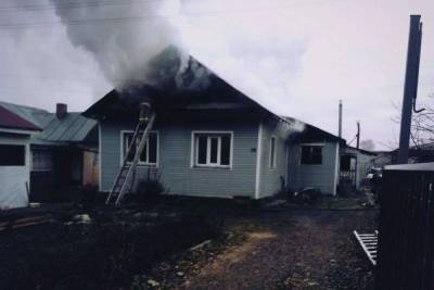 В Ярославской области сгорел дом учителя