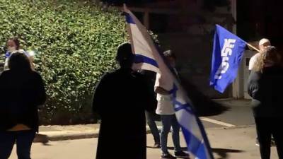 "Пусть убирается в Газу": сторонники Ликуда оскорбили мать погибшего офицера ЦАХАЛа