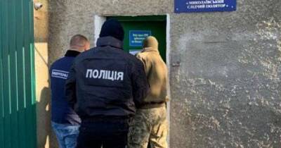 "У меня хорошая охрана": в Николаеве арестант из СИЗО организовал "бизнес" по продаже фейковых авто
