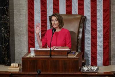 Ненси Пелоси в четвертый раз возглавила Палату представителей Конгресса США