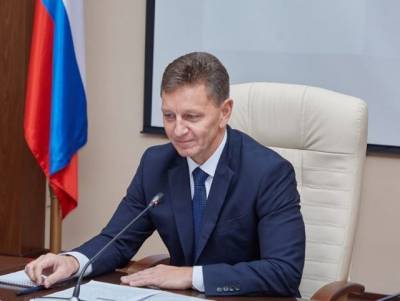 Губернатор российского региона улетел лечиться от коронавируса в Москву