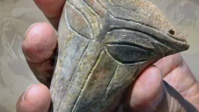 В Болгарии нашли древнюю маску «инопланетянина»