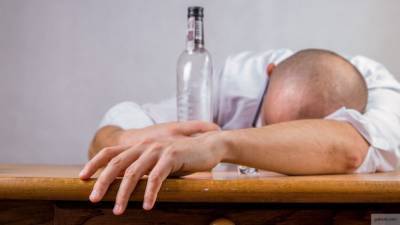 Ученые описали разрушительные процессы в мозге алкоголиков