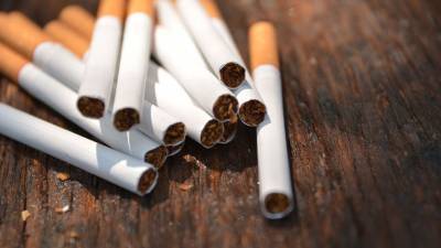 В Роспотребнадзоре предупредили курильщиков о повышенном риске заболеть COVID-19