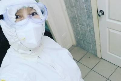 Врачам в ковидных госпиталях Улан-Удэ не хватает малярного скотча и липучек