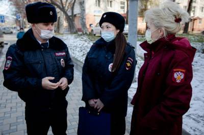 В Южно-Сахалинске проверили соблюдение масочного режима в автобусах