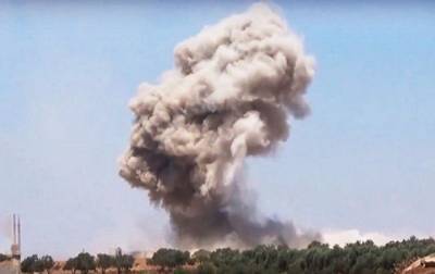 Израиль открыл огонь по Дамаску, погибли 10 военных