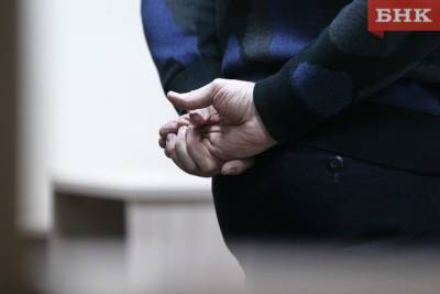 Житель Усть-Куломского района сломал ребро беременной сожительнице