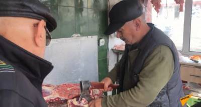 "Работал под бомбежкой": мясная лавка в Степанакерте не закрывалась даже во время войны