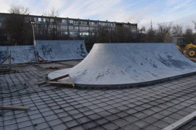 В сквере Татищева до конца года обустроят скейт-парк