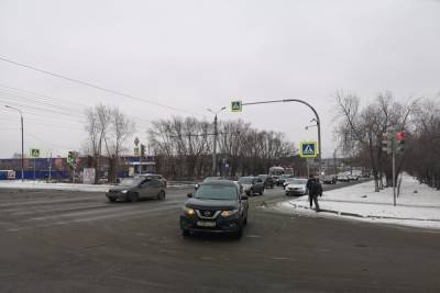 В Челябинске автомобиль сбил пожилую женщину