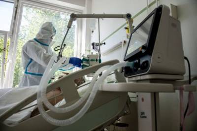 В Казахстане власти закупили для больниц неработающие аппараты ИВЛ