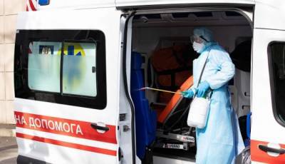На Украине впервые побиты сразу два антирекорда по коронавирусу