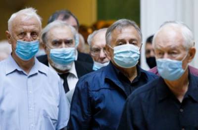 Украина вошла вколлапс: Впервые зарегистрировано более 13 тысяч новых случаев коронавируса
