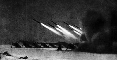 19 ноября 1942 года началось контрнаступление Красной Армии под Сталинградом