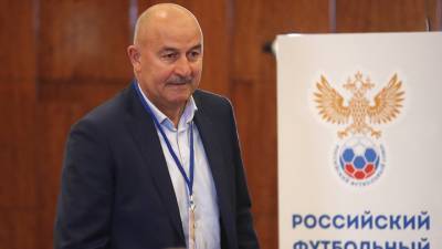 РФС не планирует увольнять Черчесова с поста тренера сборной