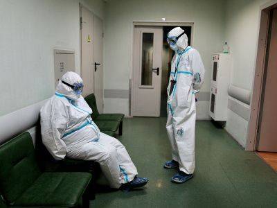 В России обновились рекорды по смертности от COVID-19 и заражению инфекцией