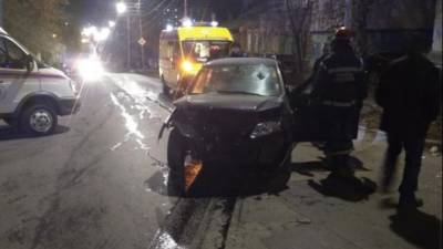 В центре Саратова в ДТП погиб водитель «Лады»