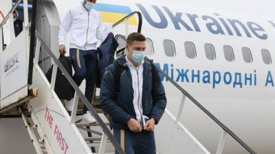 Повторные тесты футболистов сборной Украины на коронавирус оказались отрицательными