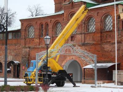 Нижегородский кремль начали украшать к Новому году