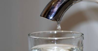 В Днепре из-за аварии на водопроводе полгорода могут оставить без воды