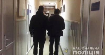 "Голос приказал убить": в Одесской области мужчина зарезал знакомую