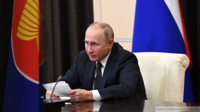 Путин заявил о необходимости выполнять обещания, которые даны гражданам