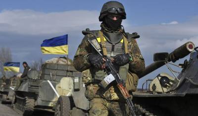 Поступающих на военные специальности в Украине обяжут сдавать тест на английский