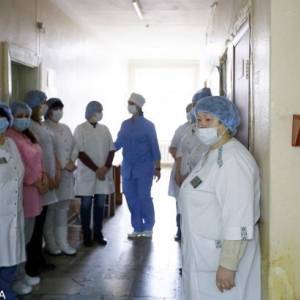 В Украине сокращается загруженность коек для больных коронавирусом