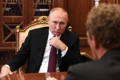 Глава ФНС рассказал Путину, сколько в России появилось самозанятых