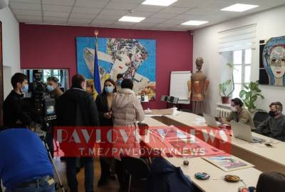 СБУ и полиция объяснили обыски в Музее революции достоинства