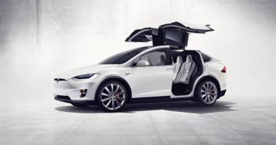 Суд конфисковал электромобиль Tesla, ввезенный с нарушением таможенных правил